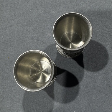 德国古董19世纪90年代锡制啤酒杯酒盅SKS一对5cm高