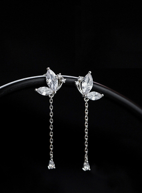 Mr.Pumpkin简约轻奢蝴蝶长款耳饰