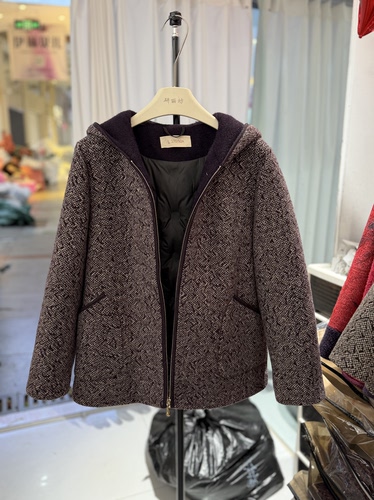 （商场同款专柜发货）中老年大码羽绒服大衣洋气妈妈冬装加厚毛呢 - 图1