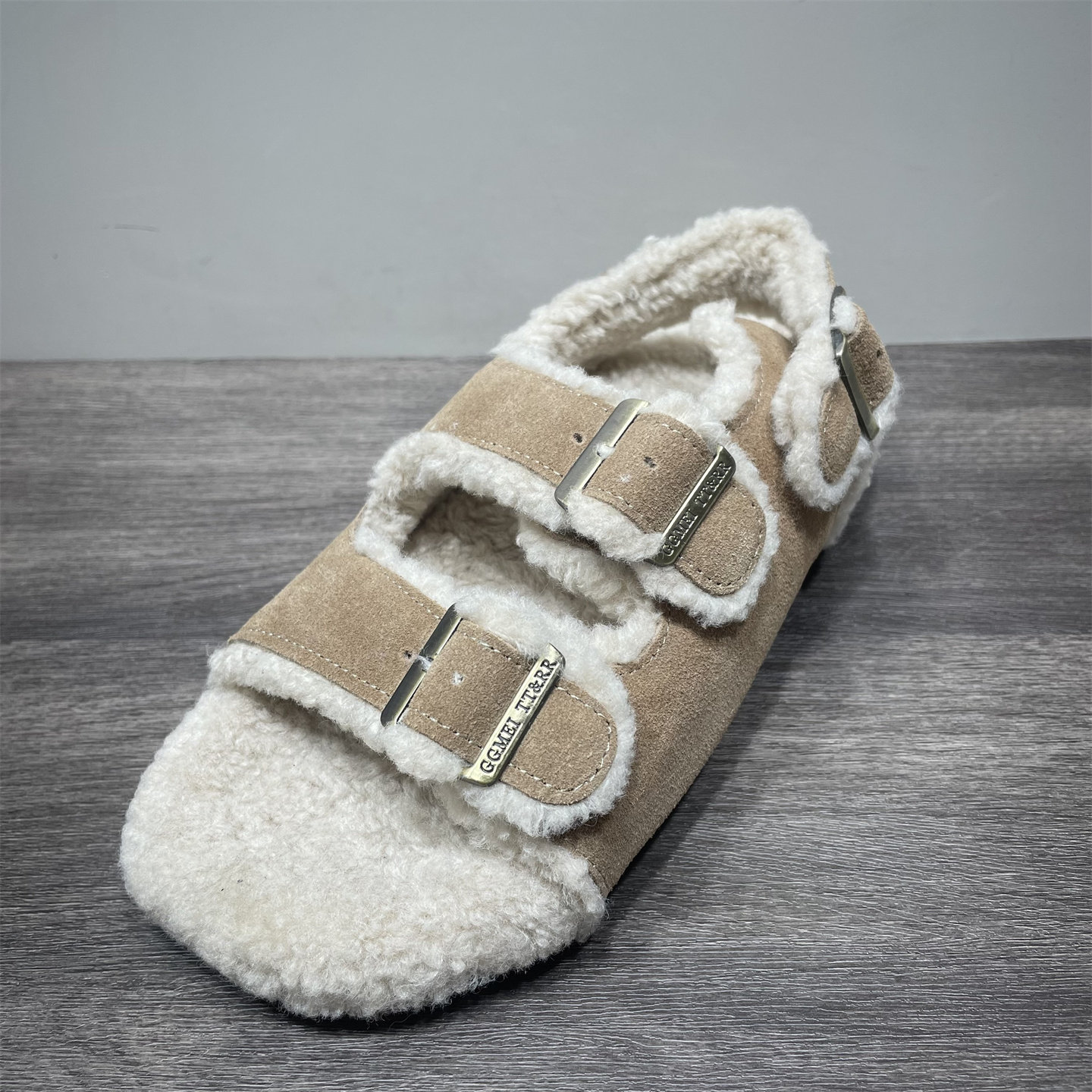 断码处理秋冬新款保暖双扣带厚底休闲真皮毛毛凉鞋女后绊带勃肯鞋,淘宝优惠券,粉丝福利购,淘宝优惠卷