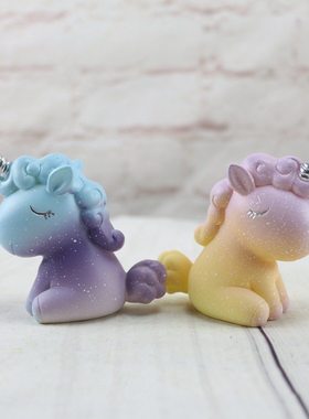 新款梦幻天使独角兽烘焙蛋糕摆件卡通可爱搪胶独角兽装饰摆设礼物