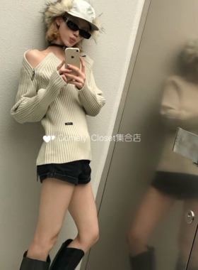 韩国买手店 OPEN YY 26秋冬新款 联名款绒毛鸭舌帽护耳帽雷锋帽女