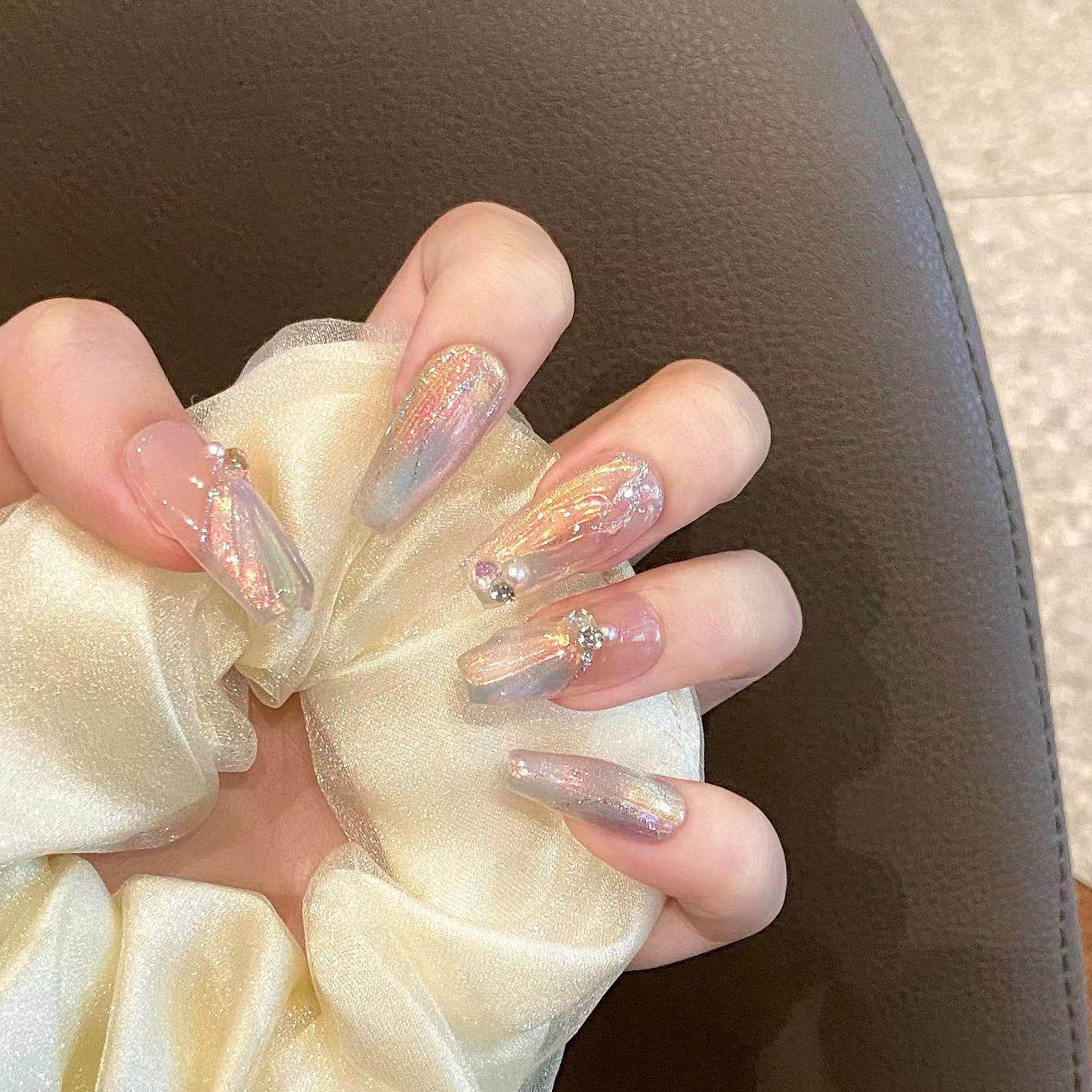 人鱼微梦 纯手工穿戴甲轻奢高感端满钻超短闪好美甲显白ins风,淘宝优惠券,粉丝福利购,淘宝优惠卷