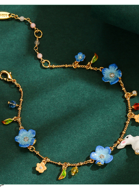 珐琅彩釉白色小兔小蓝花手链