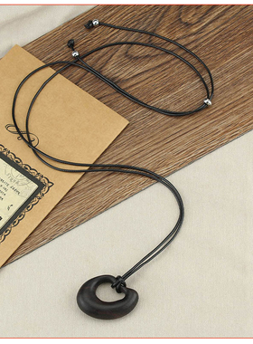 简约文艺木质不规则爱心吊坠项链