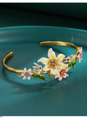 珐琅彩釉水仙花小兔子开口手镯