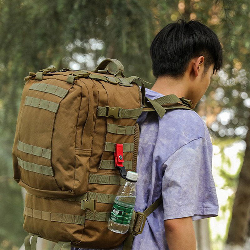 户外战术水瓶扣饮料矿泉水瓶挂钩便携多功能登山扣腰带背包织带扣