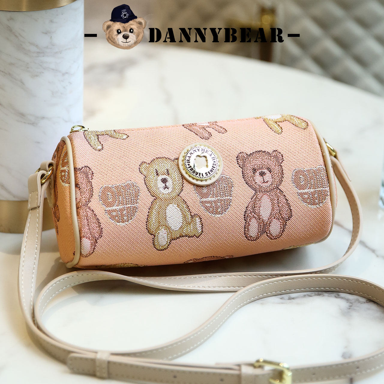 丹尼熊巴比龙圆筒包夏日新款斜挎包 丹尼熊箱包女士包袋