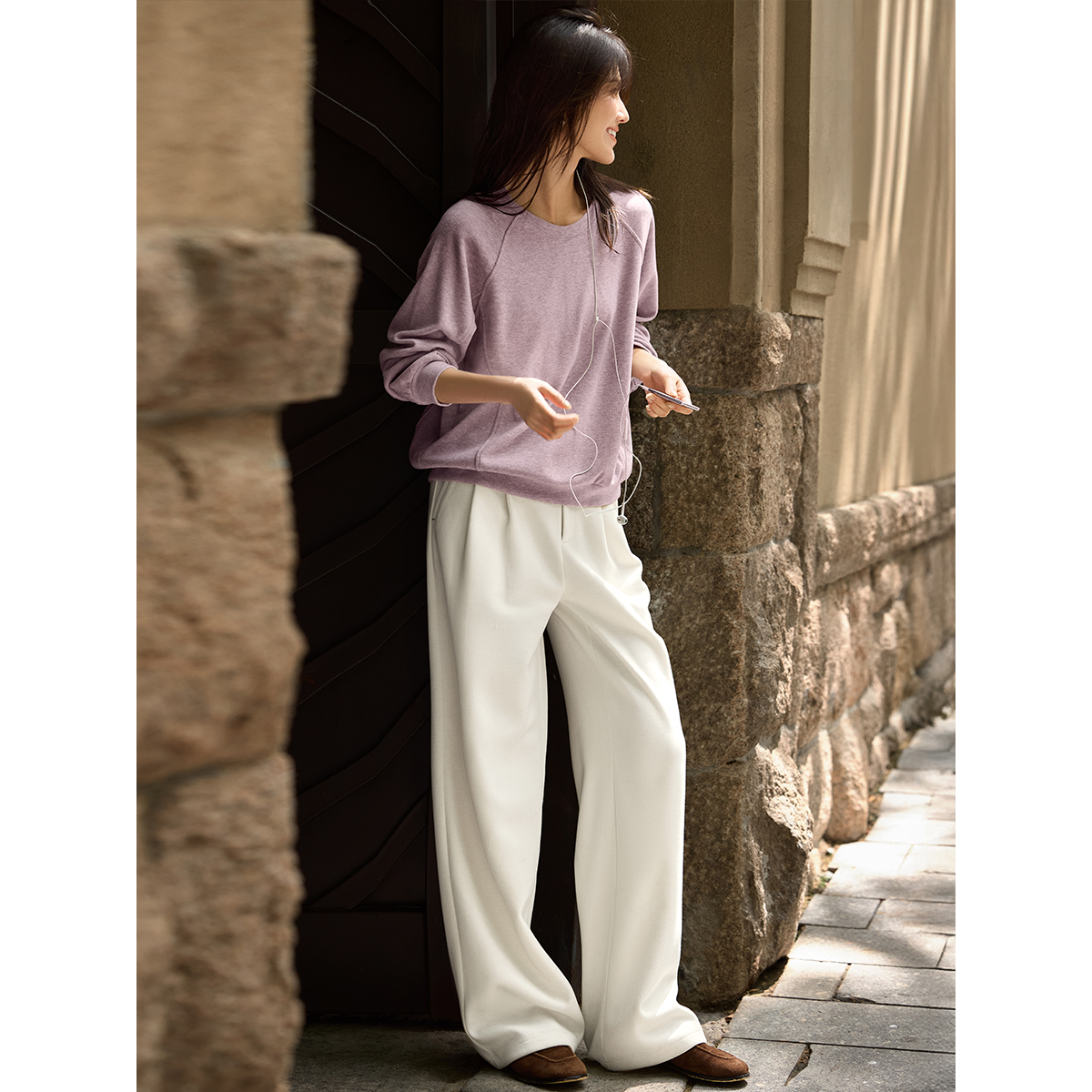 XWI欣未优雅圆领纯色肌理感卫衣女2025秋季宽松休闲百搭显瘦上衣 - 图0