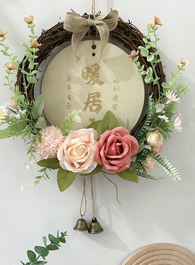 唯美客厅卧室门上花环挂饰