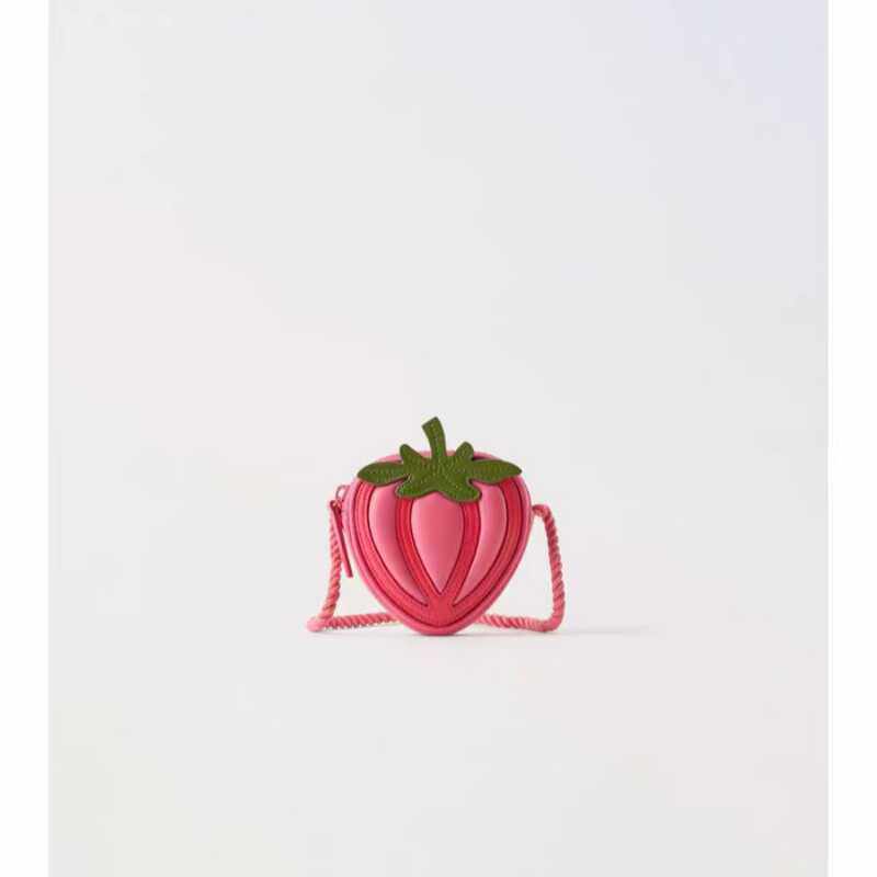 Z家新款儿童草莓斜挎包时尚宝宝迷你小包包出游女童零钱包手机包,淘宝优惠券,粉丝福利购,淘宝优惠卷