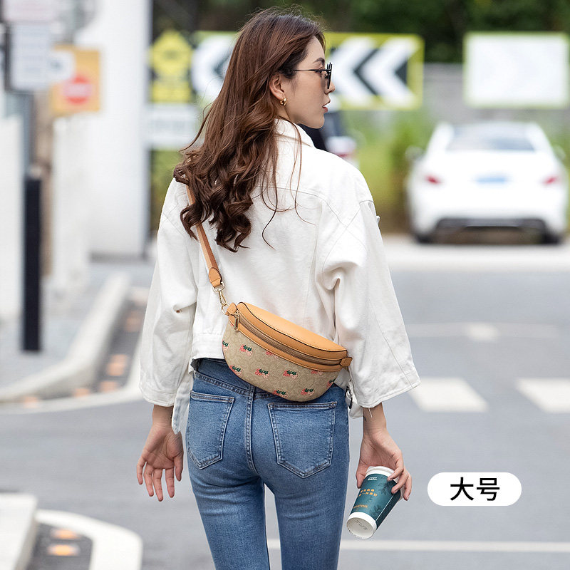 斜跨百搭潮ins小ck街头个性胸包 蒙娜丽莎箱包女士包袋