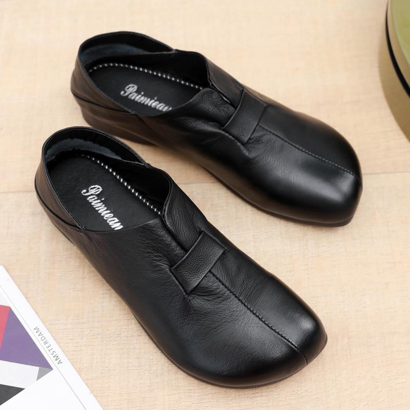 春秋款平底妈妈鞋复古休闲真皮软底单鞋女中老年皮鞋大码懒人棉鞋 - 图0