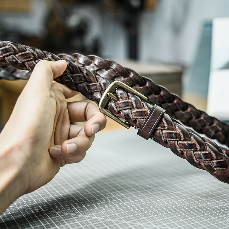 牛皮手工编织皮带 复古水洗做旧手腰带 铜扣 植鞣牛皮真皮 柔软皮 - 图3