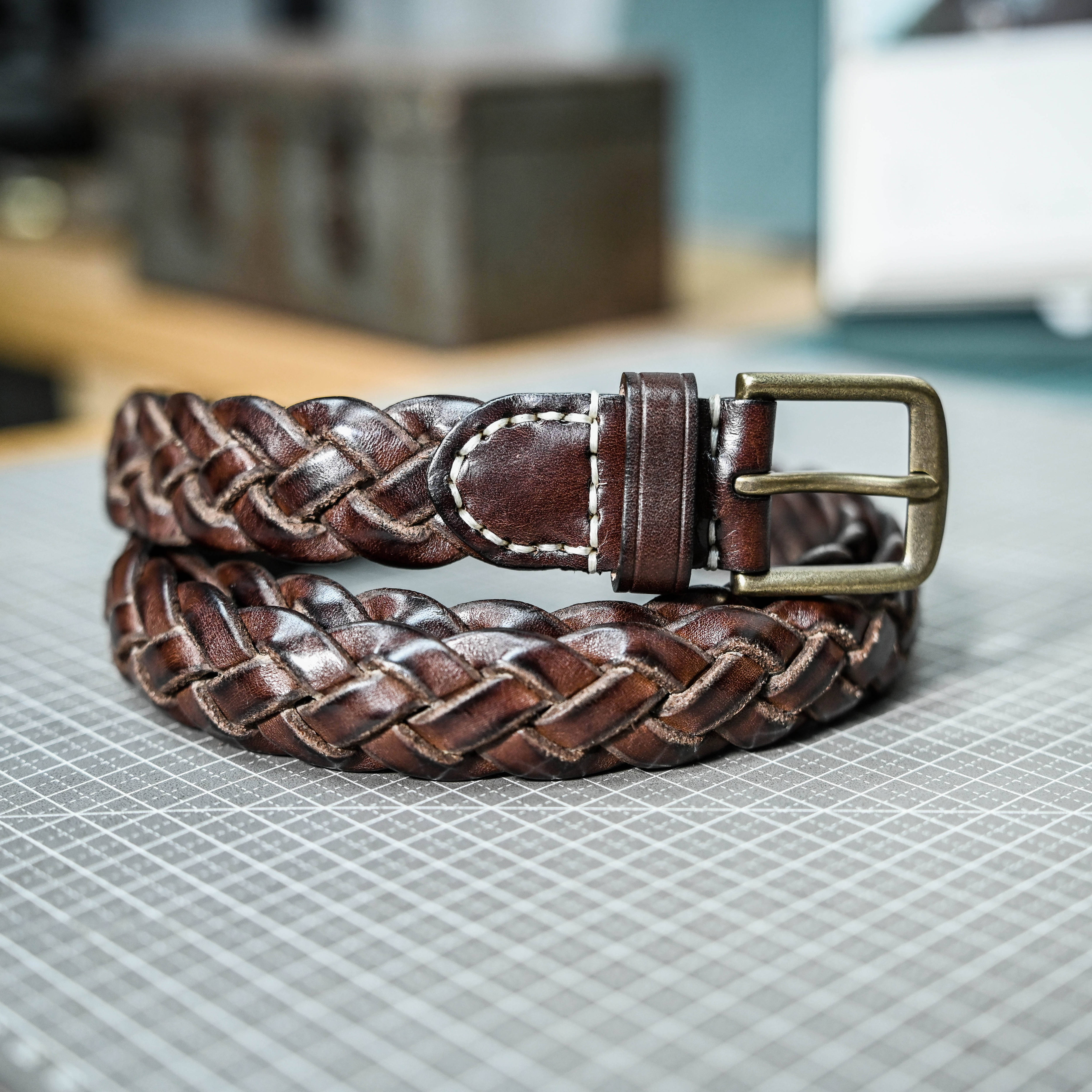 牛皮手工编织皮带 复古水洗做旧手腰带 铜扣 植鞣牛皮真皮 柔软皮 - 图2