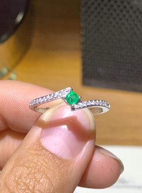 高净度精工镶嵌祖母绿戒指特惠