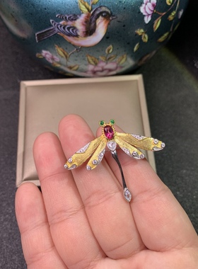 新款天然粉托帕石吊坠胸针两用款925银镀金 灵动可爱蜻蜓胸针4*6