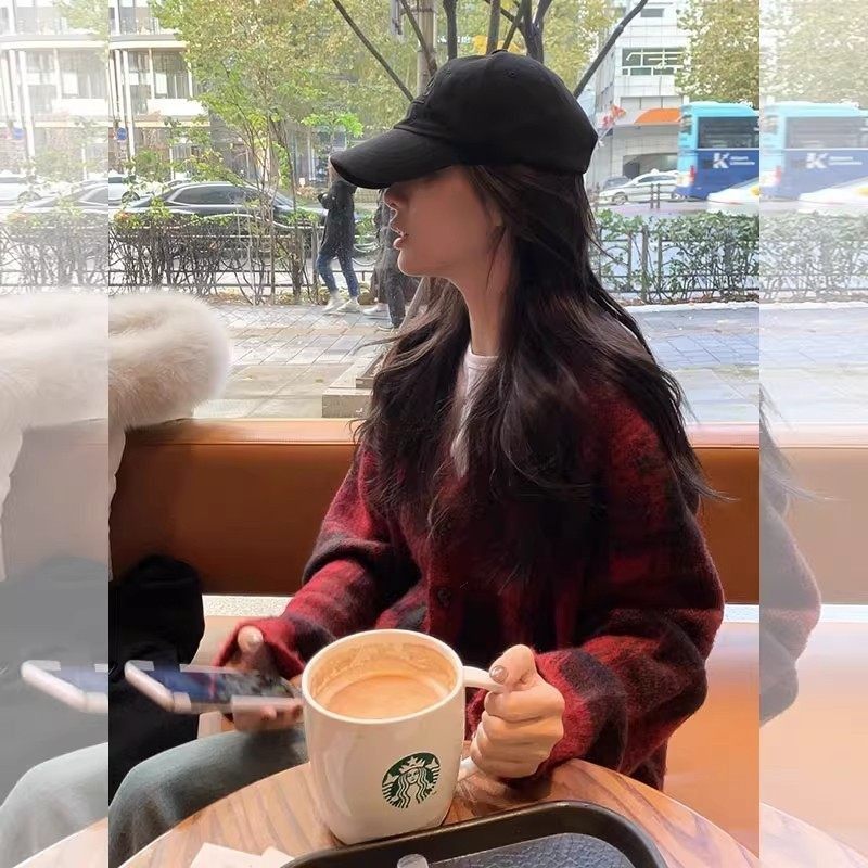 韩系氛围感新年红色格纹毛衣女2026年春季慵懒巨好看v领针织开衫,淘宝优惠券,粉丝福利购,淘宝优惠卷