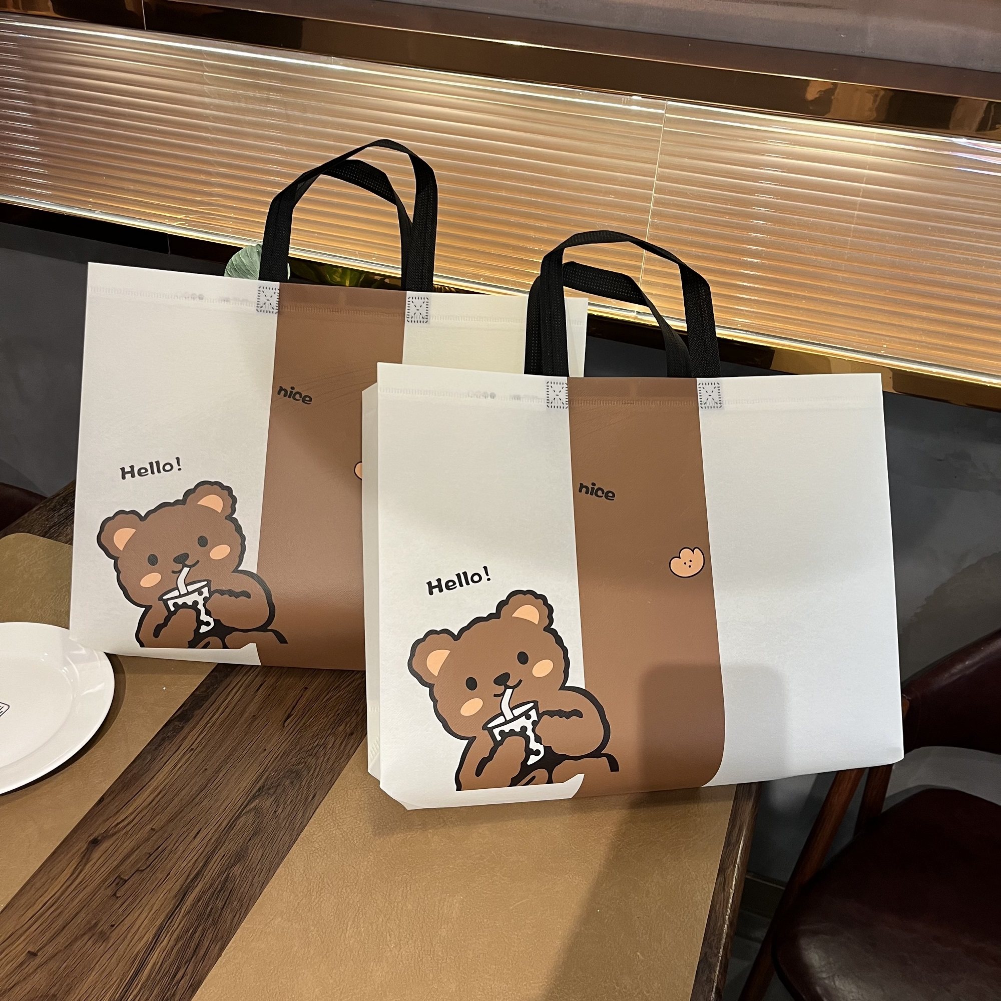 新款防水高级覆膜无纺布袋子服装店袋网红手提女装购物袋定制logo,淘宝优惠券,粉丝福利购,淘宝优惠卷