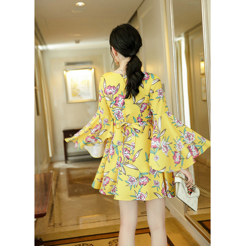 千细change she2020春装新款短裙 changeshe连衣裙