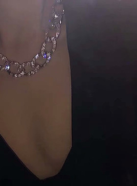 欧美风时髦满钻几何扣金属项链轻奢个性夸张锁骨颈链女潮