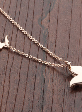 钛钢电镀玫瑰金女士项链 两只蝴蝶沙金设计 优雅气质女神款