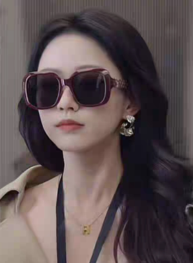 短剧玫瑰与青松包金妮方允同款字母项链女锁骨链简约气质钛钢饰品