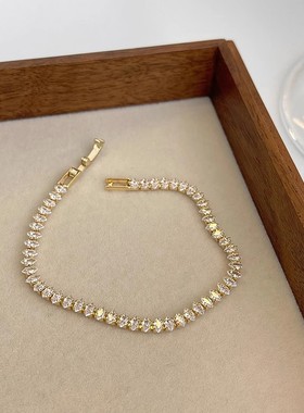 2025新款多巴胺彩色锆石水晶手链小众轻奢高级感手串气质百搭手饰