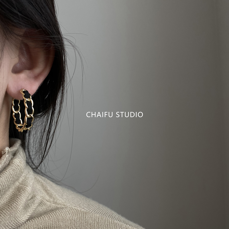 Chaifu studio /E535 气质冷淡风小众百搭链条耳钉C形撞色耳圈 - 图1