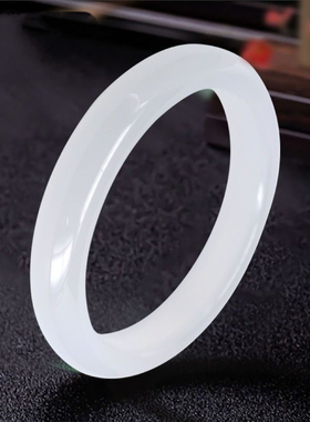 女款一级白月光奢华纯天然玉髓手镯清冷白月光