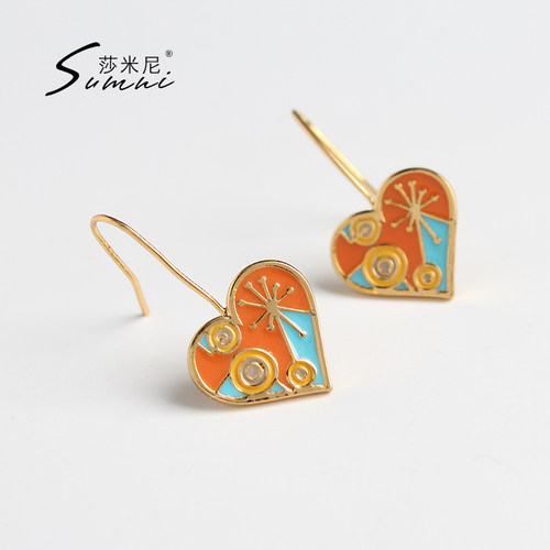 sumni/莎米尼925银钩18K包金珐琅彩潮流电音可爱心形耳环女现代风 - 图0