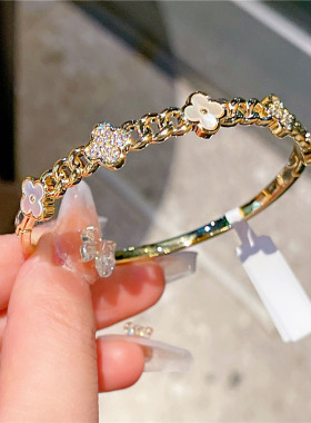 天然母贝四叶草S925银手镯简约镂空高级送朋友礼物饰品小众设计感