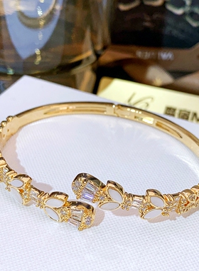 2026年新款麦穗满钻手镯子女轻奢小众精致高级感叠戴手饰手环手链