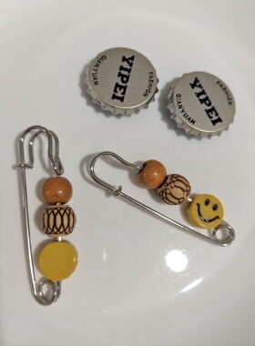 复古创意笑脸别针串珠挂件鞋扣配饰锌合金字母啤酒盖鞋带装饰扣