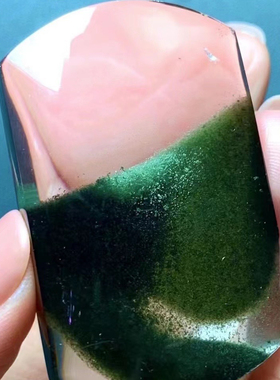 魅晶水晶晶体通透吊坠