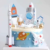Космический космонавт, популярно в интернете