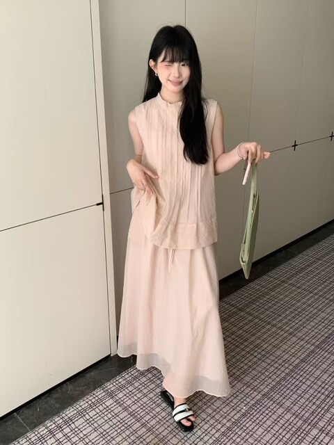 Pre-2026 summer new Korean style fashionable temperament versatile slimming sleeveless vest + high waist skirt two-piece set for women