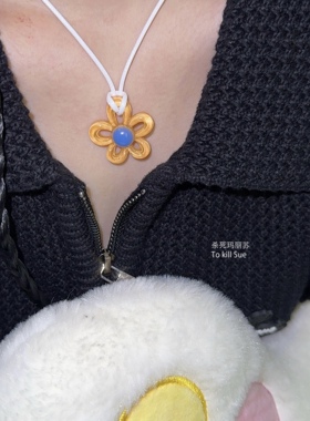 亚克力女撞色小花项链