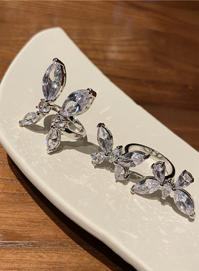 轻奢仙气小众设计高级感蝴蝶戒指