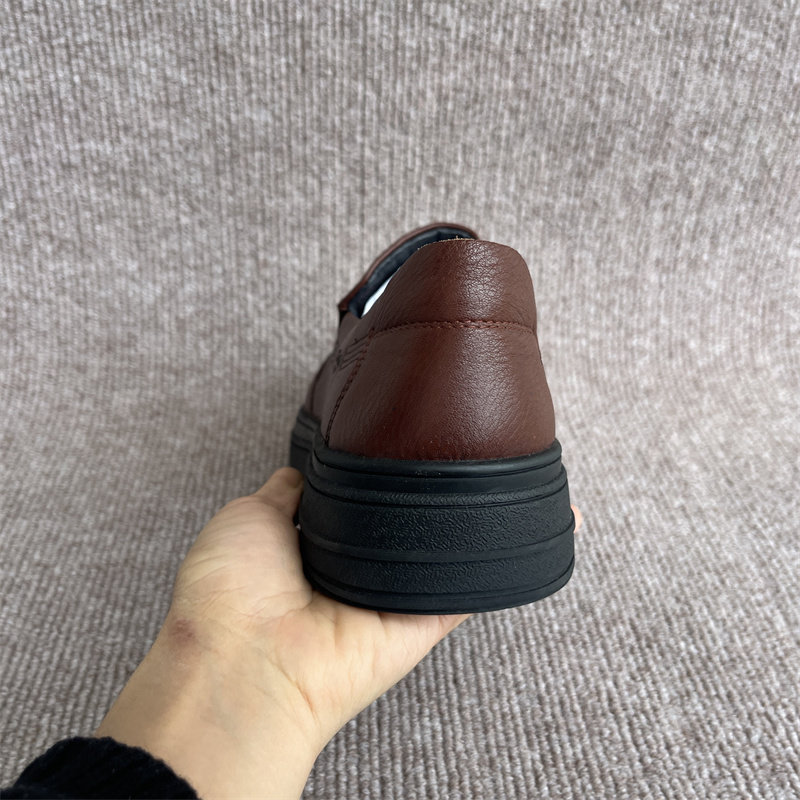 38-43码男牛皮日常休闲鞋真皮软面套脚办公室厚底皮里舒适爸爸鞋,淘宝优惠券,粉丝福利购,淘宝优惠卷
