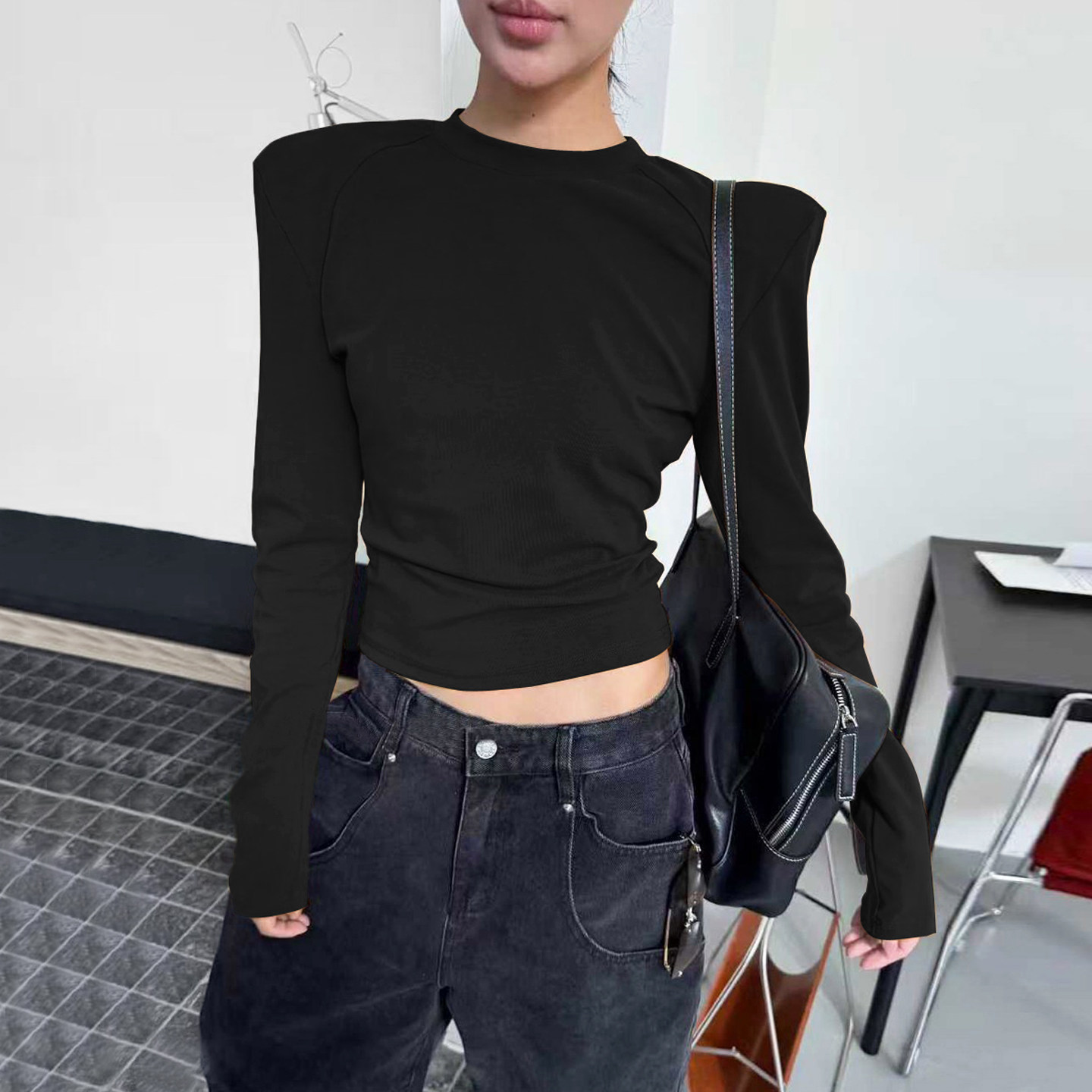 正肩t恤女2025新款春秋修身显瘦直角肩长袖打底衫女内搭垫肩上衣,淘宝优惠券,粉丝福利购,淘宝优惠卷