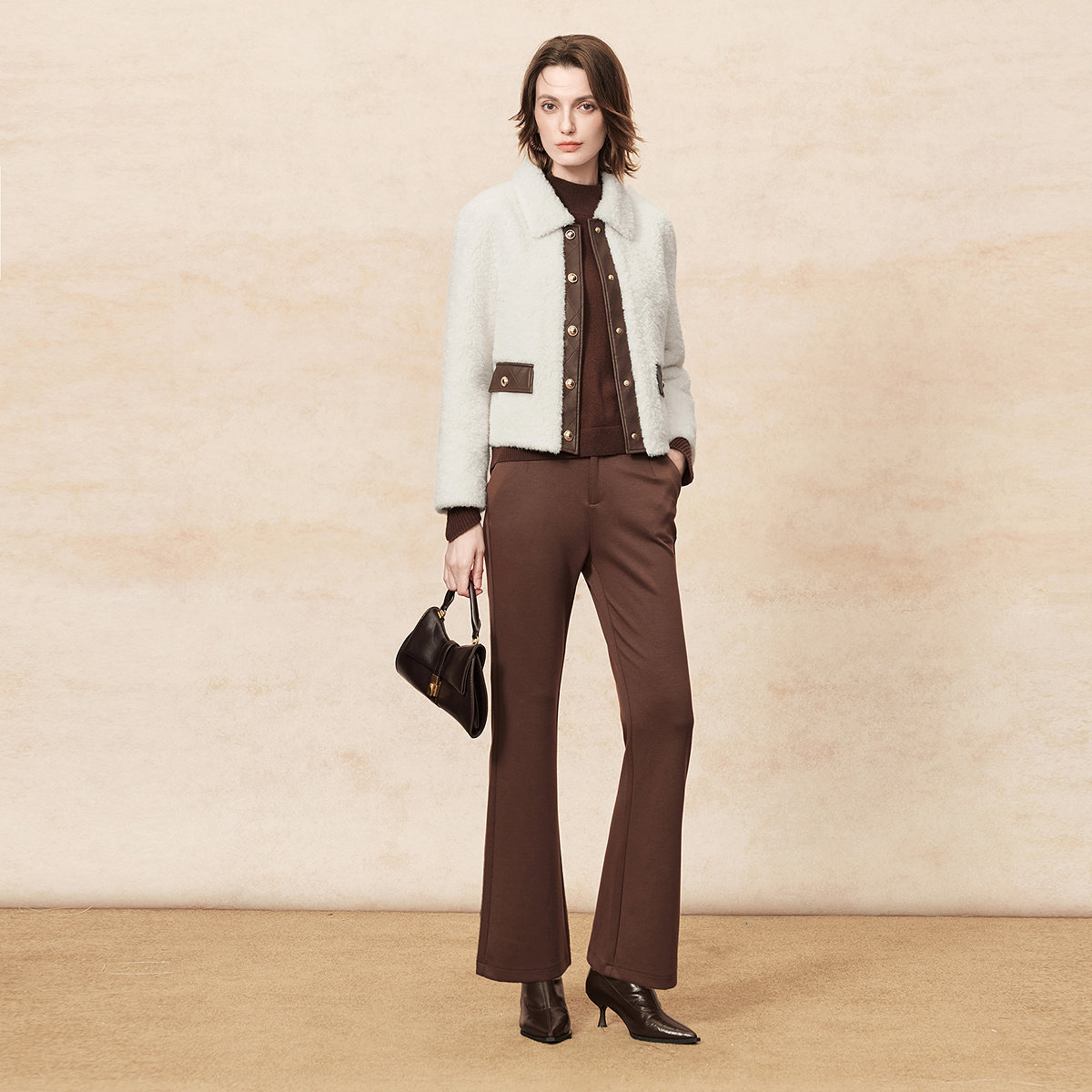 FINITY菲妮迪毛毛外套2025冬季新款翻领短款休闲保暖外套上衣女士,淘宝优惠券,粉丝福利购,淘宝优惠卷