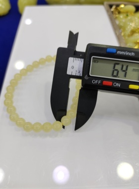 新疆和田玉若羌黄口料手串卡6mm尺寸精美黄口小珠子女式手链