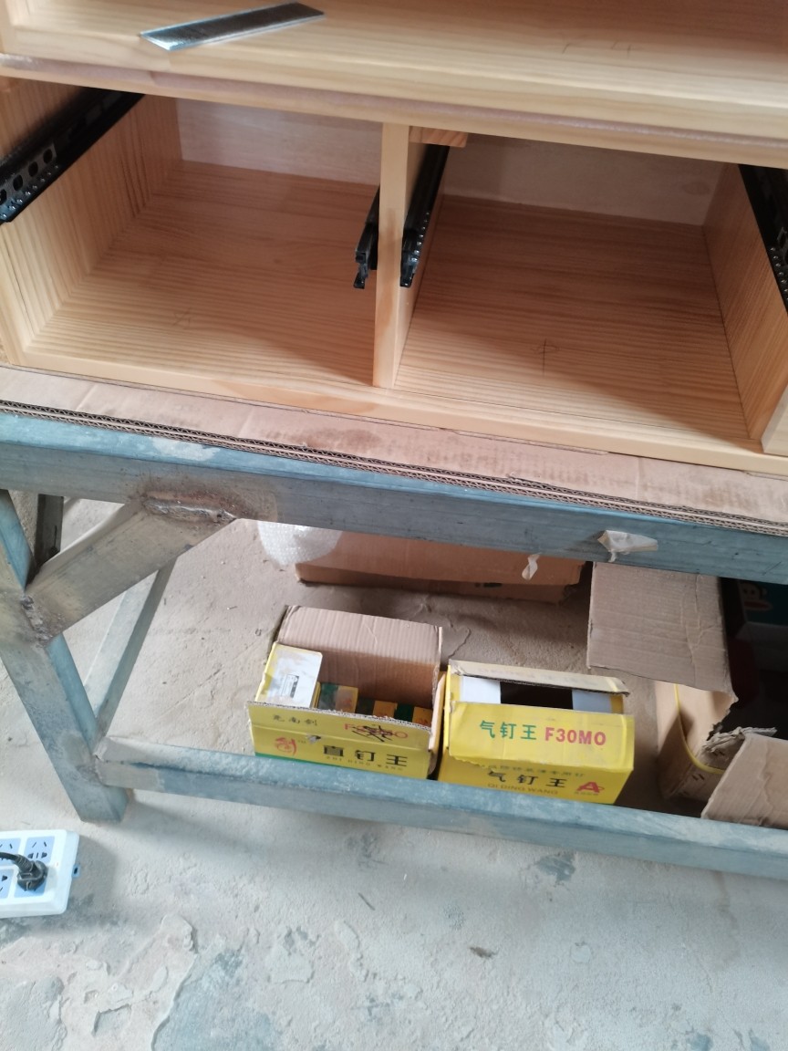 实木松木抽屉柜定制定制储物柜飘窗柜脚踩柜电视柜定做,淘宝优惠券,粉丝福利购,淘宝优惠卷