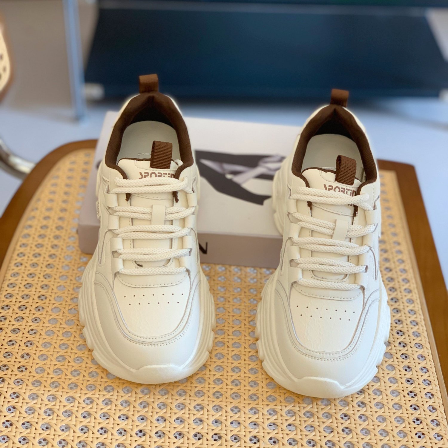 小个子女老爹鞋2025秋冬爆款松糕厚底增高轻便百搭时尚通勤运动鞋,淘宝优惠券,粉丝福利购,淘宝优惠卷