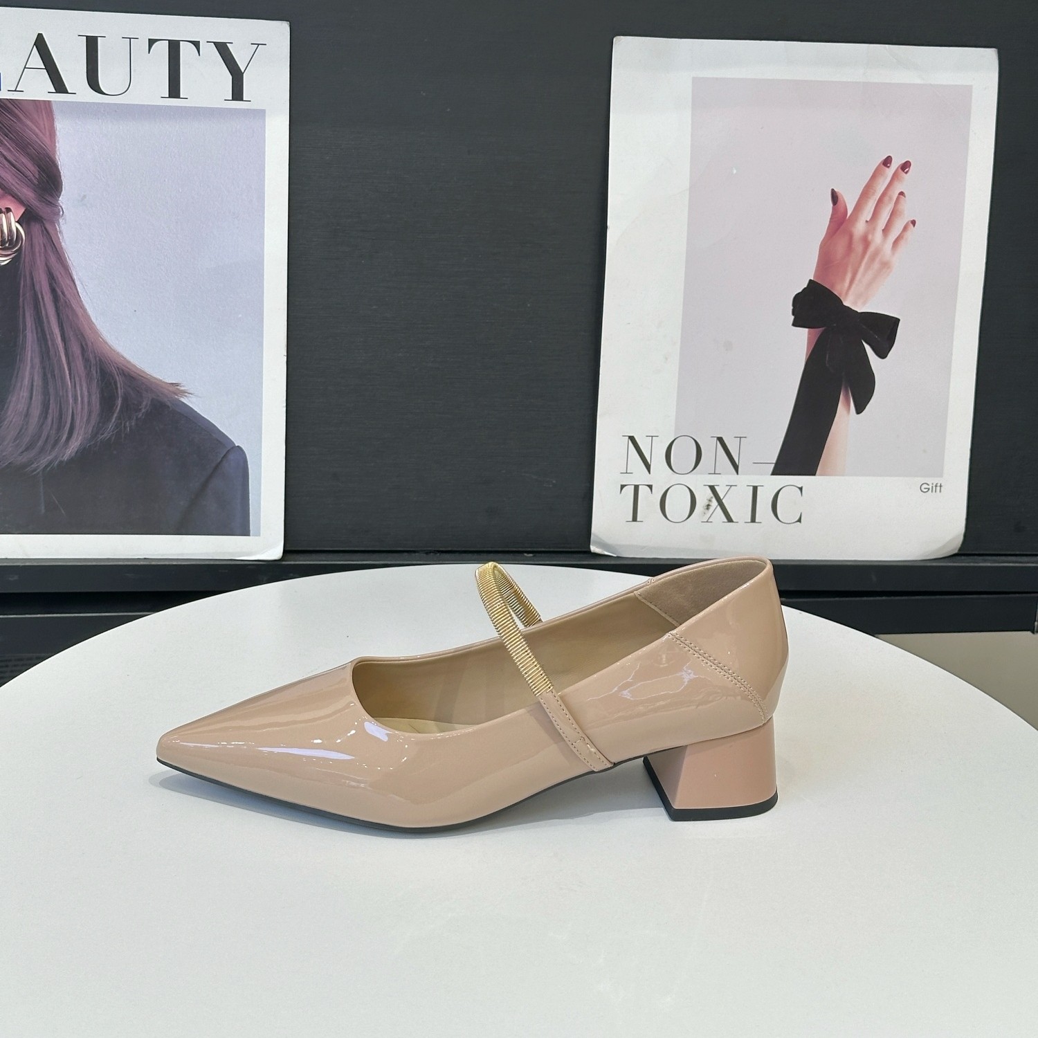 优雅风漆皮尖头玛丽珍鞋女2026春季新款粗跟浅口百搭气质通勤单鞋,淘宝优惠券,粉丝福利购,淘宝优惠卷