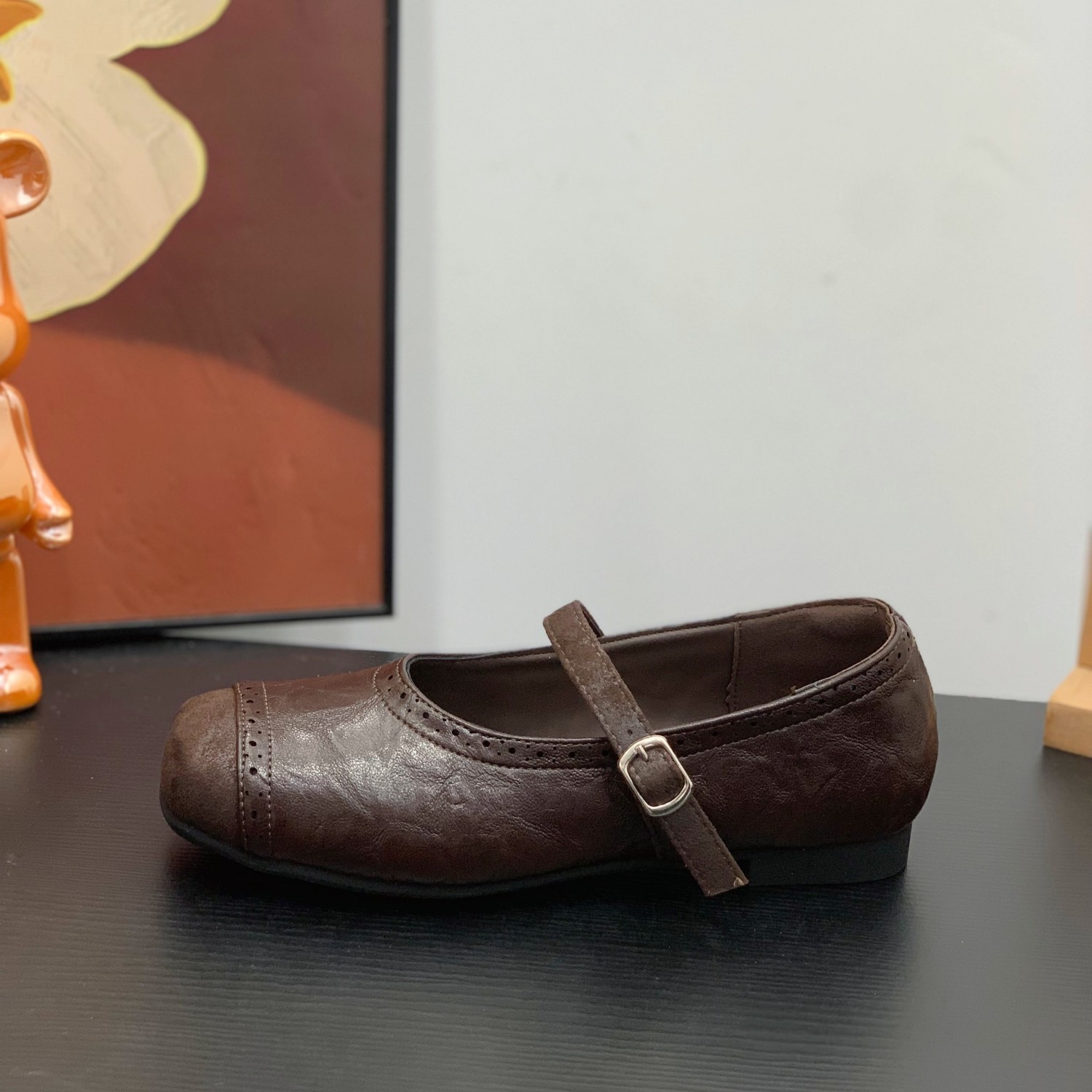 布洛克雕花浅口单鞋女2026春季新款平底芭蕾鞋一字细带玛丽珍单鞋,淘宝优惠券,粉丝福利购,淘宝优惠卷