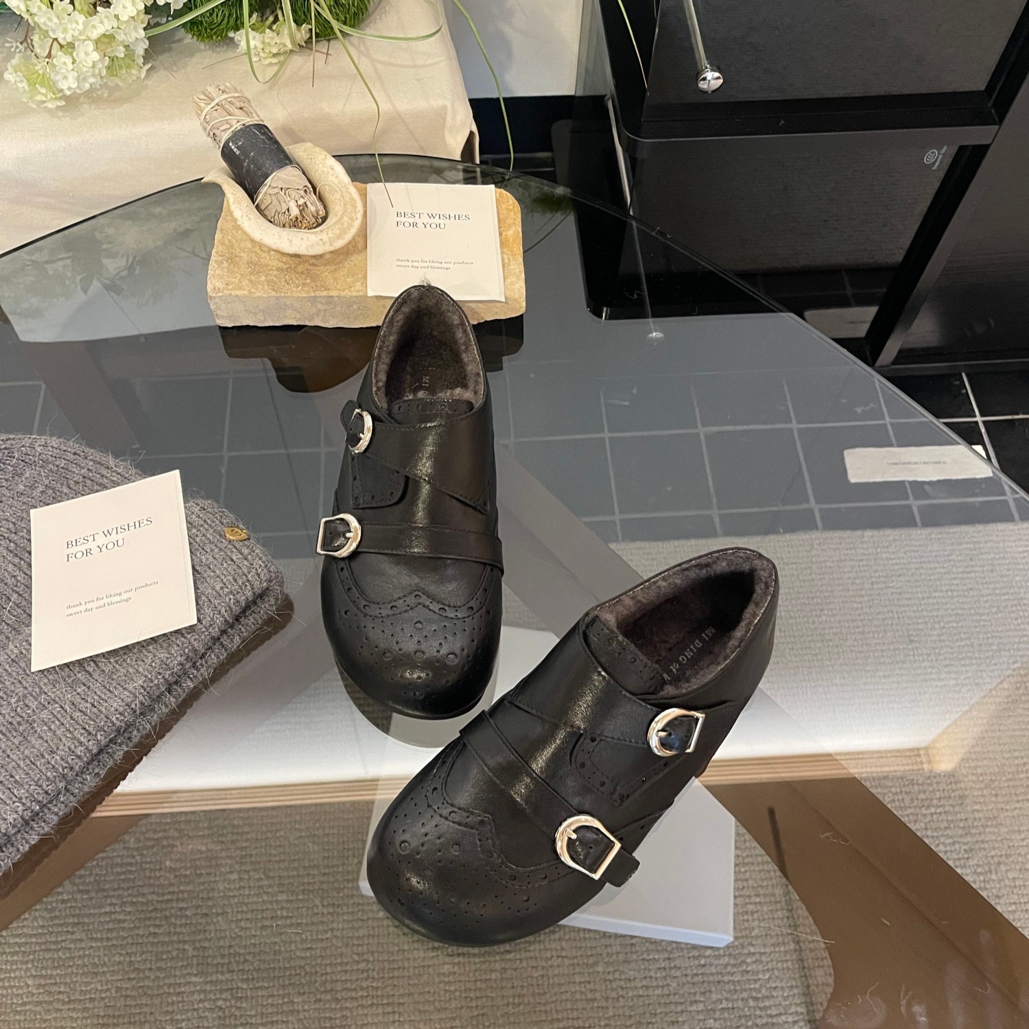 冬季加绒复古雕花乐福鞋女2025超火时尚布洛克鞋平底通勤百搭棉鞋,淘宝优惠券,粉丝福利购,淘宝优惠卷