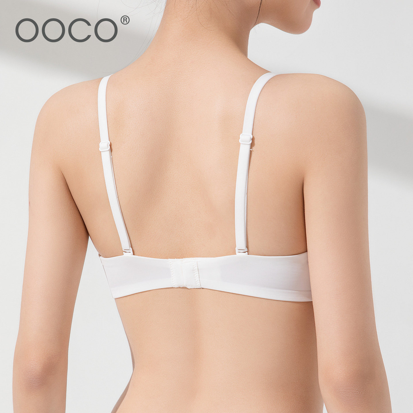 文胸小胸平胸专用无钢圈少女学生薄款光面简约时尚性感上托内衣女