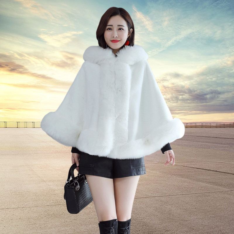 加厚斗篷短款皮草流行新款2020大衣 游走色彩服饰毛呢外套